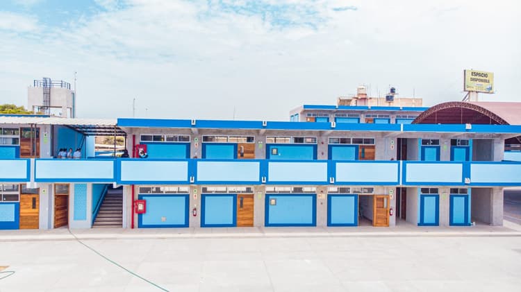 Proyectos Educativos: Ramiro Ñique de Moche y Juan Vásquez Jiménez de Chepén